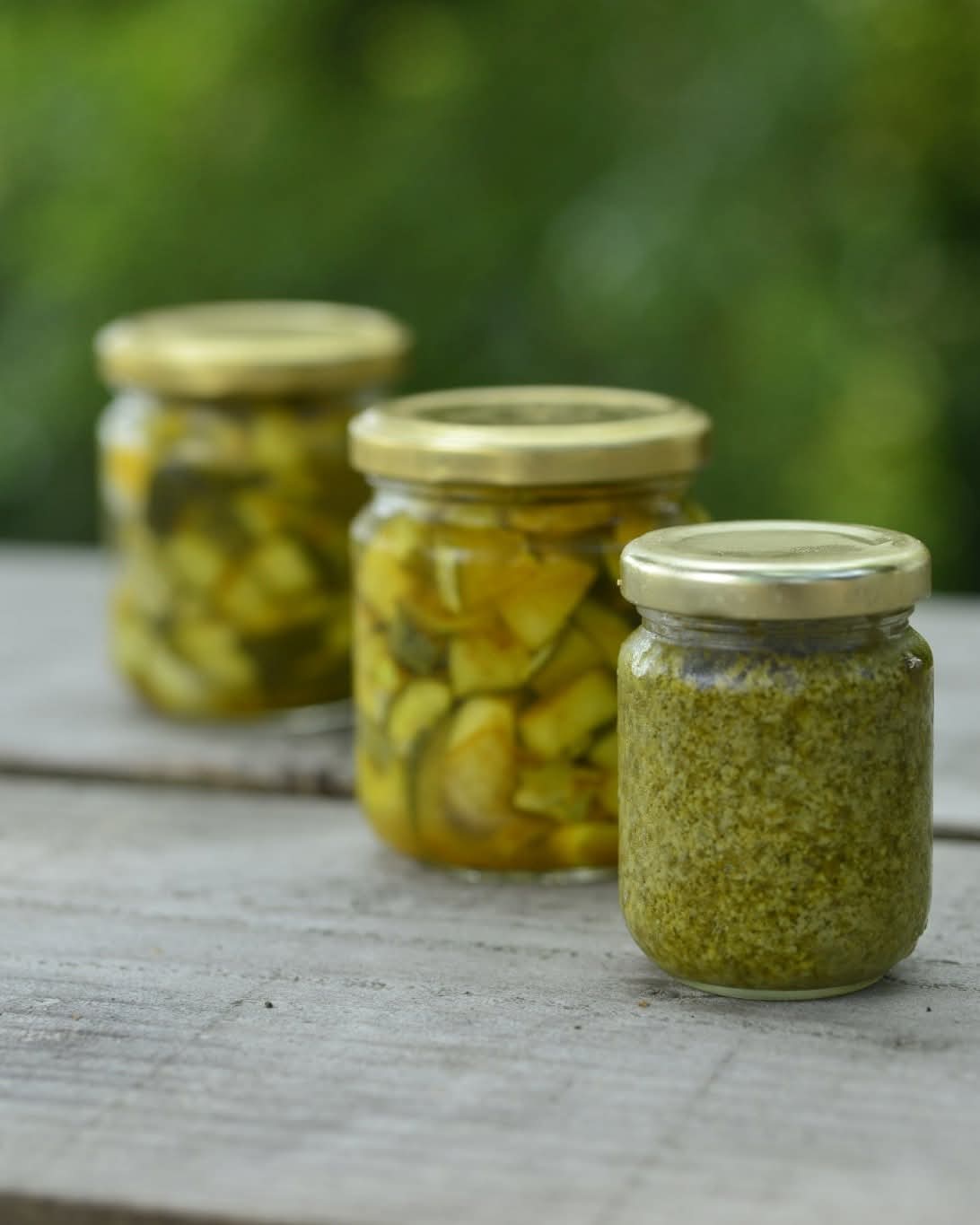 Pickles de courgette en bocaux